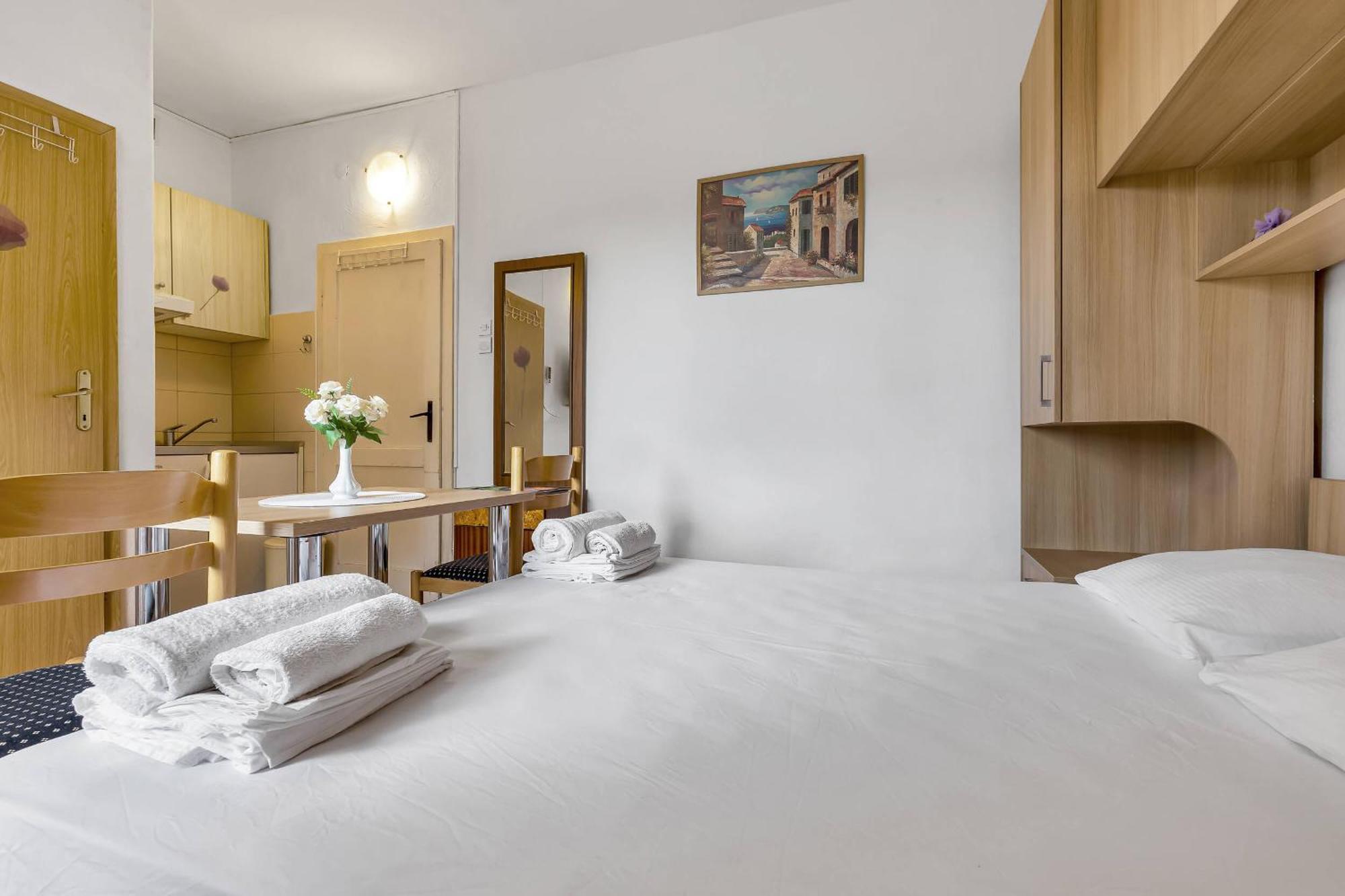 Studios Jakov Makarska Esterno foto
