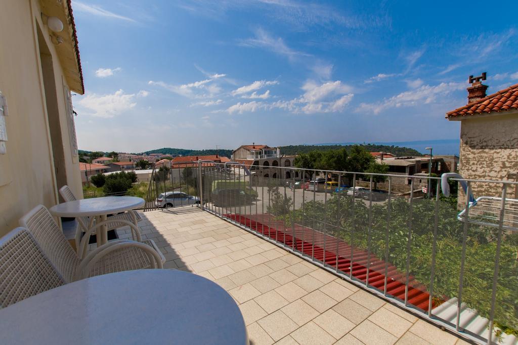 Studios Jakov Makarska Esterno foto