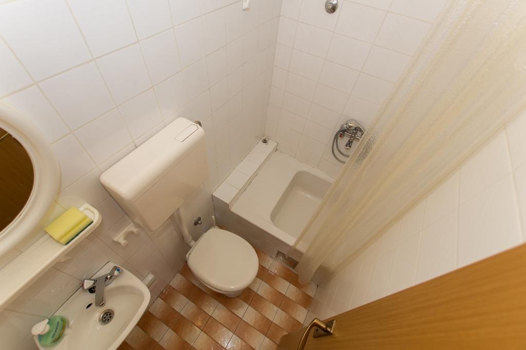 Studios Jakov Makarska Esterno foto