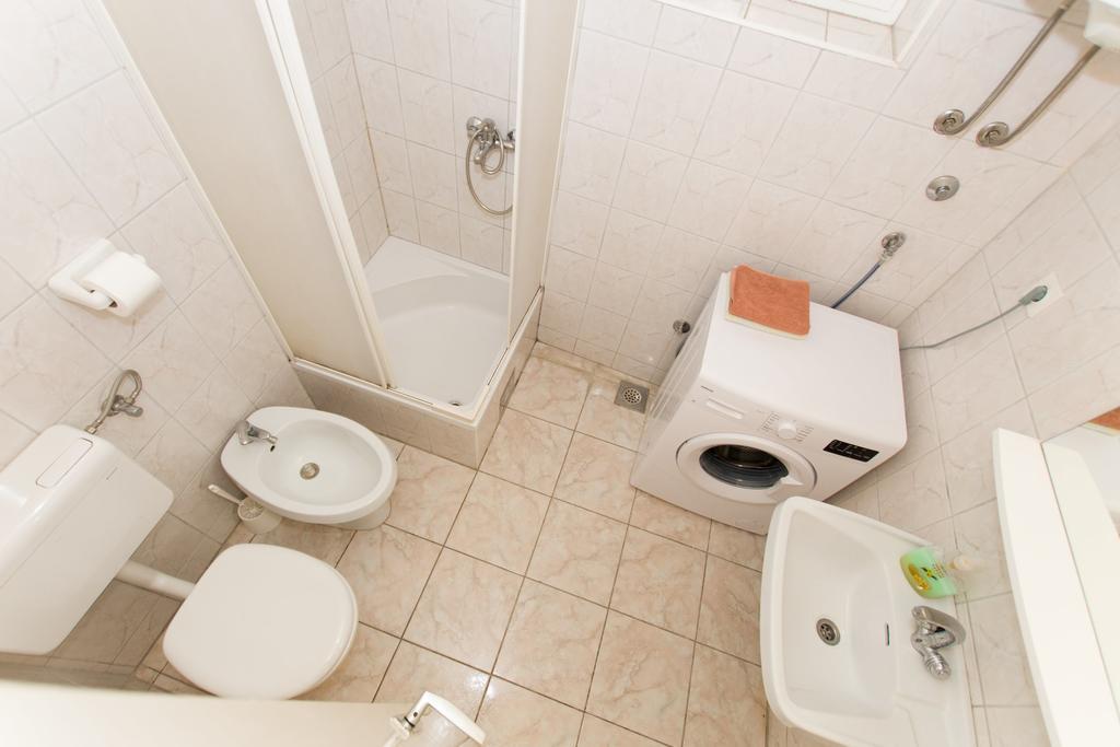 Studios Jakov Makarska Esterno foto