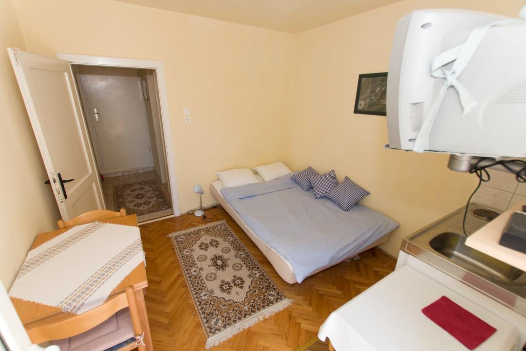 Studios Jakov Makarska Esterno foto