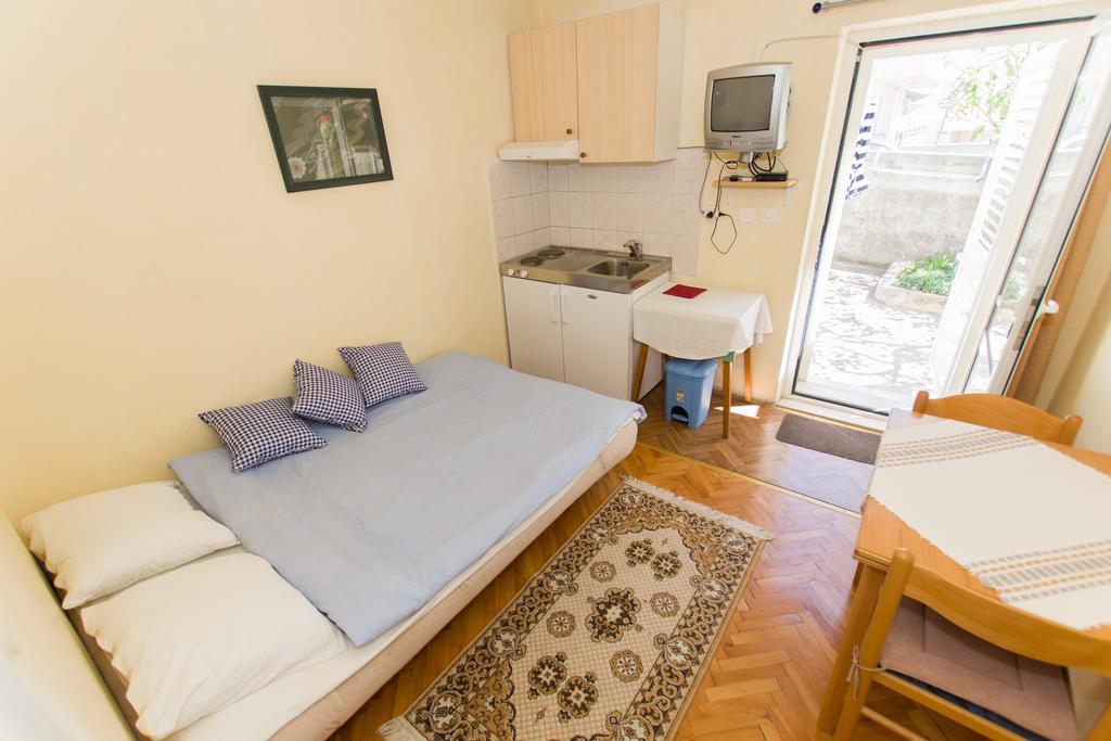 Studios Jakov Makarska Esterno foto
